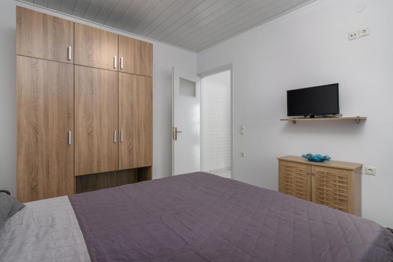 Ferienwohnung Wood And Stone Adamantas  Exterior foto